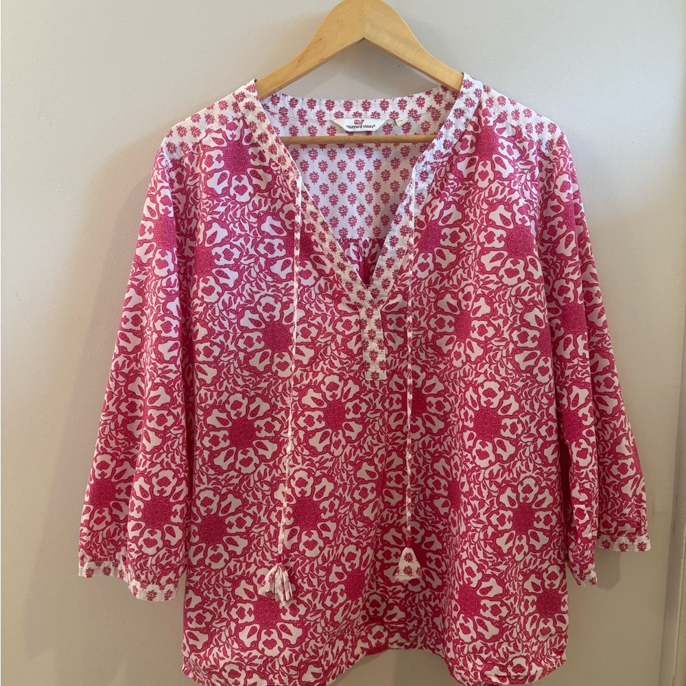 Vineyard Vines Pink and White Patterned Tunic
